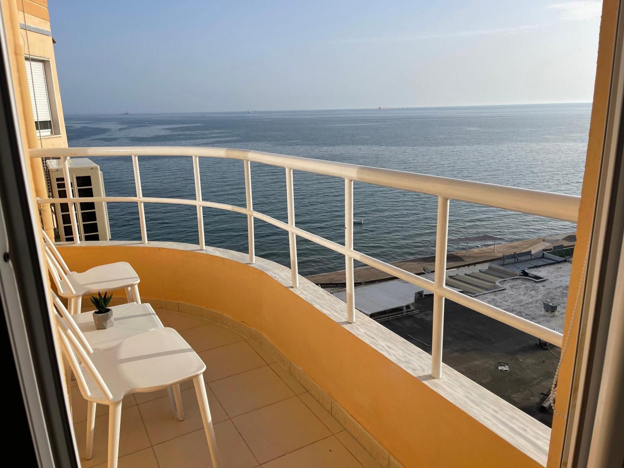 Scandi Apartaments Дуррес Экстерьер фото